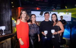 0014---festa-de-25-anos-buffet-emporio-guimaraes-londrina-melhore-fotografos-festa-corporativa-rafael-porto.jpg