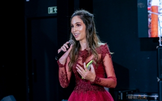 0028---melhor-fotografo-profissional-para-15-anos-fotos-de-festa-de-15-anos-nicole-debutante-buffet-empório-guimarães.jpg