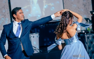 0045-fotografo-profissional-para-15-anos-fernada-buffet-estação-lounge-londrina-assessora-karla-rossi.jpg