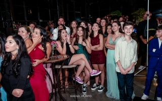 0047-28-01-2023-seleção-festa-de-aniversário-de-15-anos-isabela-buffet-moress-fazenda-fotografo-rafael-porto-londrina-paraná.jpg