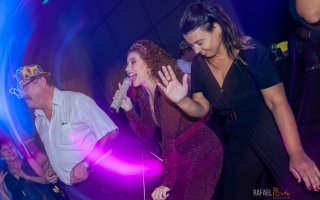0052---melhor-fotografo-profissional-para-15-anos-fotos-de-festa-de-15-anos-nicole-debutante-buffet-empório-guimarães.jpg