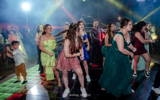 0058-28-01-2023-seleção-festa-de-aniversário-de-15-anos-isabela-buffet-moress-fazenda-fotografo-rafael-porto-londrina-paraná.jpg