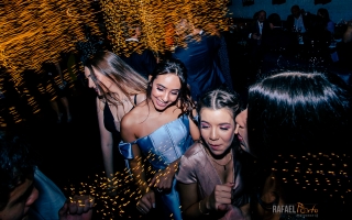 0059-fotografo-profissional-para-15-anos-fernada-buffet-estação-lounge-londrina-assessora-karla-rossi.jpg