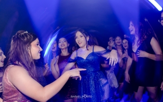 0063-28-01-2023-seleção-festa-de-aniversário-de-15-anos-isabela-buffet-moress-fazenda-fotografo-rafael-porto-londrina-paraná.jpg