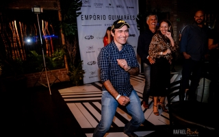 0088---festa-de-25-anos-buffet-emporio-guimaraes-londrina-melhore-fotografos-festa-corporativa-rafael-porto.jpg