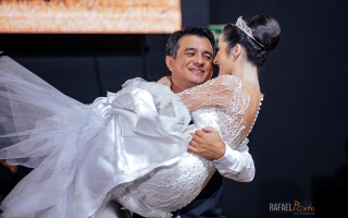 0098---fotografo-profissional-para-casamento-buffet-emporio-guimaraes-londrina-wedding-thais-e-renato.jpg