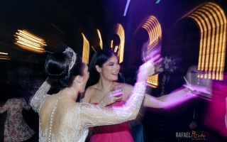 0102---fotografo-profissional-para-casamento-buffet-emporio-guimaraes-londrina-wedding-thais-e-renato.jpg