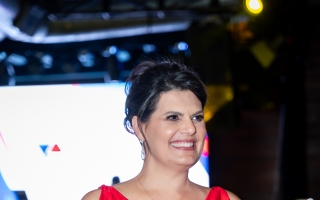 0315-04-09-2024-comemoração-de-30-anos-transvert-elevadores-londrina-fotografo-15-anos-formatura-book-ensaio-feninino-corporativo-rafael-porto.jpg