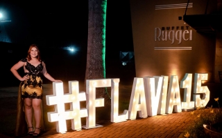 035---foto-de-festa-de-15-anos-fotografo-profissional-para-festa-de-debutante-londrina-15-anos-flavia-buffet-ruggei-Largo.jpg