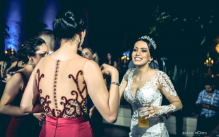 buffet-casa-stylo-fotografo-de-casamento-londrina-rafael-porto-igreja-sao-vicente-de-paulo-decoracoes-florida-vanio-bitencourt-wedding-lauren-e-aislan-103.jpg