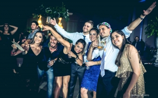 buffet-casa-stylo-fotografo-de-casamento-londrina-rafael-porto-igreja-sao-vicente-de-paulo-decoracoes-florida-vanio-bitencourt-wedding-lauren-e-aislan-106.jpg