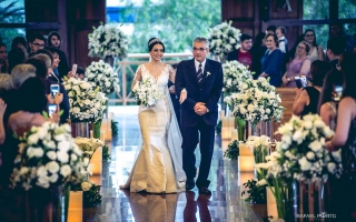 buffet-casa-stylo-fotografo-de-casamento-londrina-rafael-porto-igreja-sao-vicente-de-paulo-decoracoes-florida-vanio-bitencourt-wedding-lauren-e-aislan-19.jpg