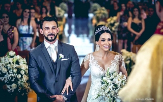 buffet-casa-stylo-fotografo-de-casamento-londrina-rafael-porto-igreja-sao-vicente-de-paulo-decoracoes-florida-vanio-bitencourt-wedding-lauren-e-aislan-22.jpg