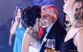 buffet-casa-stylo-fotografo-de-casamento-londrina-rafael-porto-igreja-sao-vicente-de-paulo-decoracoes-florida-vanio-bitencourt-wedding-lauren-e-aislan-97.jpg