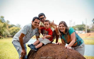 ensaio-de-familia-fotografo-para-ensaio-de-familia-book-familiar-fotografo-book-infantil-sessao-de-foto-externa-sessao-ar-livre-rafael-porto-20.jpg