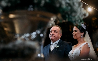 fotografo-de-casamento-em-londrina-buffet-moress-fazenda-vanio-bitencourt-rafael-porto-wedding-emiliana-e-sandro21.jpg
