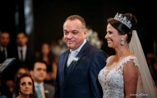 fotografo-de-casamento-em-londrina-buffet-moress-fazenda-vanio-bitencourt-rafael-porto-wedding-emiliana-e-sandro23.jpg