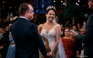 fotografo-de-casamento-em-londrina-buffet-moress-fazenda-vanio-bitencourt-rafael-porto-wedding-emiliana-e-sandro31.jpg