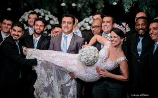fotografo-de-casamento-em-londrina-buffet-moress-fazenda-vanio-bitencourt-rafael-porto-wedding-emiliana-e-sandro48.jpg