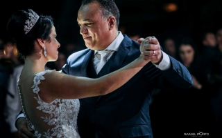 fotografo-de-casamento-em-londrina-buffet-moress-fazenda-vanio-bitencourt-rafael-porto-wedding-emiliana-e-sandro62.jpg