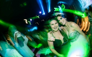 fotografo-de-casamento-em-londrina-casamento-no-campo-casamento-ao-ar-livre-brubbet-moress-fazenda-fotografo-rafael-porto-fotografia-decoracao-bento-pierolli-121.jpg