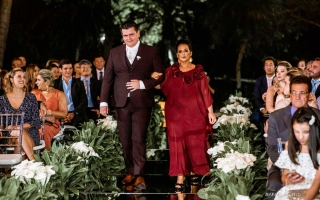 fotografo-de-casamento-em-londrina-casamento-no-campo-casamento-ao-ar-livre-brubbet-moress-fazenda-fotografo-rafael-porto-fotografia-decoracao-bento-pierolli-21.jpg
