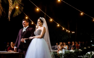 fotografo-de-casamento-em-londrina-casamento-no-campo-casamento-ao-ar-livre-brubbet-moress-fazenda-fotografo-rafael-porto-fotografia-decoracao-bento-pierolli-37.jpg