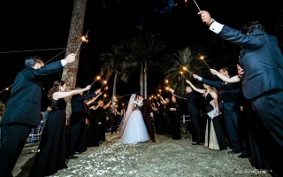 fotografo-de-casamento-em-londrina-casamento-no-campo-casamento-ao-ar-livre-brubbet-moress-fazenda-fotografo-rafael-porto-fotografia-decoracao-bento-pierolli-60.jpg