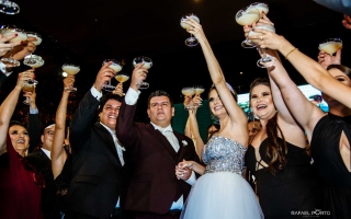 fotografo-de-casamento-em-londrina-casamento-no-campo-casamento-ao-ar-livre-brubbet-moress-fazenda-fotografo-rafael-porto-fotografia-decoracao-bento-pierolli-81.jpg