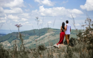 fotografo-de-sessao-de-fotos-book-de-casal-rafael-porto-londrina-pre-ensaio-casal-morro-das-antenas-pre-wedding-recanto-pinhao-tamarana-rafael-e-gisele22.jpg