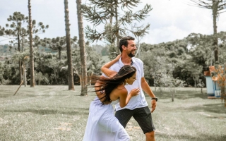 fotografo-de-sessao-de-fotos-book-de-casal-rafael-porto-londrina-pre-ensaio-casal-morro-das-antenas-pre-wedding-recanto-pinhao-tamarana-rafael-e-gisele37.jpg
