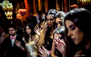 fotografo-londrina-15-anos-debutante-rafael-porto-buffet-emporio-guimarães-giovanna-rosa-69.jpg