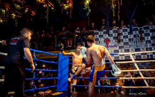 fotografo-luta-evento-corporativo-londrina-rafael-porto-nak-figth-8-escritorio-bar-31.jpg