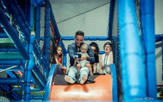 fotografo-para-aniversario-infantil-londrina-buffet-usina-kid-1-ano-maria-alice-rafael-porto43.jpg
