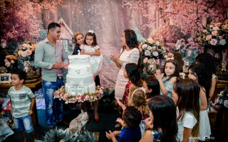 fotografo-para-evento-infantil-londrina-buffet-vittorana-rafael-porto-3-anos-isabela-34.jpg