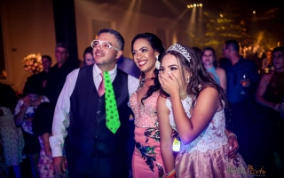 fotografo-para-festa-de-15-anos-londrina-buffet-laguna-rafael-porto-debutante-gabrielly108.jpg