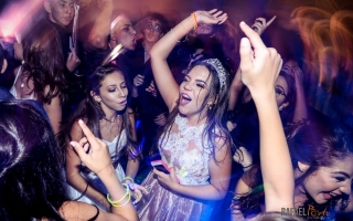 fotografo-para-festa-de-15-anos-londrina-buffet-laguna-rafael-porto-debutante-gabrielly115.jpg