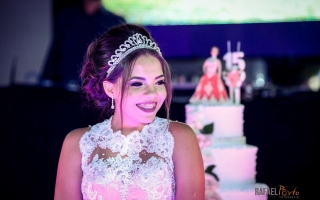 fotografo-para-festa-de-15-anos-londrina-buffet-laguna-rafael-porto-debutante-gabrielly48.jpg