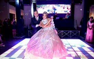 fotografo-para-festa-de-15-anos-londrina-buffet-laguna-rafael-porto-debutante-gabrielly65.jpg