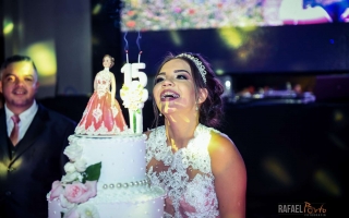 fotografo-para-festa-de-15-anos-londrina-buffet-laguna-rafael-porto-debutante-gabrielly67.jpg