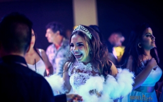fotografo-para-festa-de-15-anos-londrina-buffet-laguna-rafael-porto-debutante-gabrielly95.jpg