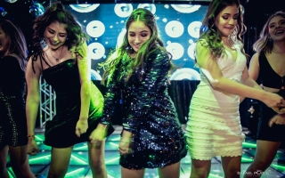 fotografo-rafael-porto-festa-15-anos-debutantes-giovanna-nacamura-master-buffet-londrina-79.jpg