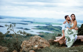 melhor-fotografo-em-londrina-book-ensaio-fotografico-book-sensual-ensaio-feminino-fotografo-rafael-porto-pre-wedding-morro-do-gaviao-fotografo-de-casamento-parana-arapongas-larissa-e-diego-22.jpg