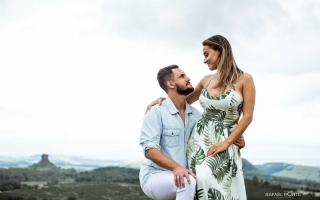 melhor-fotografo-em-londrina-book-ensaio-fotografico-book-sensual-ensaio-feminino-fotografo-rafael-porto-pre-wedding-morro-do-gaviao-fotografo-de-casamento-parana-arapongas-larissa-e-diego-38.jpg