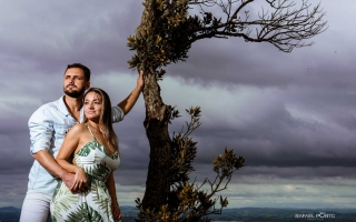 melhor-fotografo-em-londrina-book-ensaio-fotografico-book-sensual-ensaio-feminino-fotografo-rafael-porto-pre-wedding-morro-do-gaviao-fotografo-de-casamento-parana-arapongas-larissa-e-diego-42.jpg
