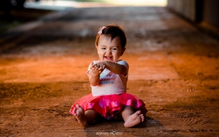 smash-the-cake-maria-alice-ensaio-infantil-book-infantil-ensaio-smash-te-cake-ensaio-fotografico-infantil-fotos-smash-the-cake-buffet-village-espaco-de-eventos--15.jpg