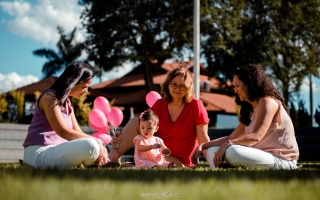 smash-the-cake-maria-alice-ensaio-infantil-book-infantil-ensaio-smash-te-cake-ensaio-fotografico-infantil-fotos-smash-the-cake-buffet-village-espaco-de-eventos--3.jpg