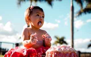 smash-the-cake-maria-alice-ensaio-infantil-book-infantil-ensaio-smash-te-cake-ensaio-fotografico-infantil-fotos-smash-the-cake-buffet-village-espaco-de-eventos--39.jpg